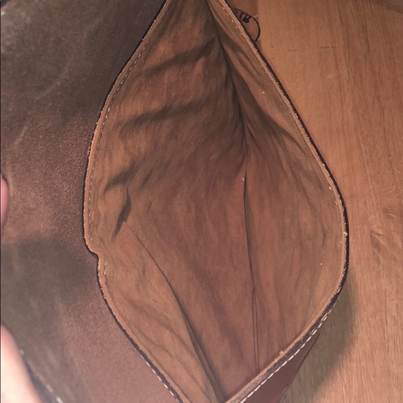 (SOLD) PATRICIA NASH TOOLED MIDI PORTFOLIO - Picture 3 of 4